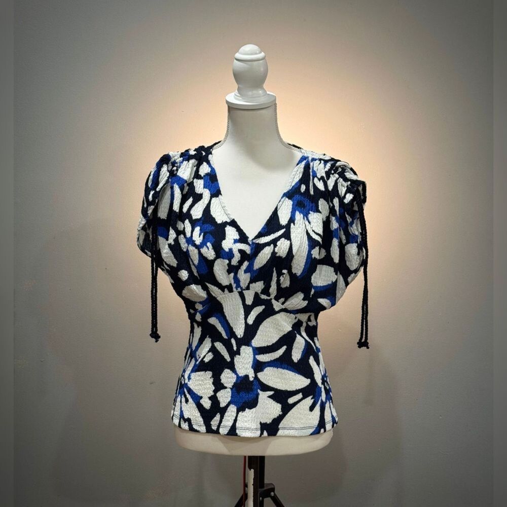 Navy/White LOFT Cinch Shoulder Blouse Size XS EUC